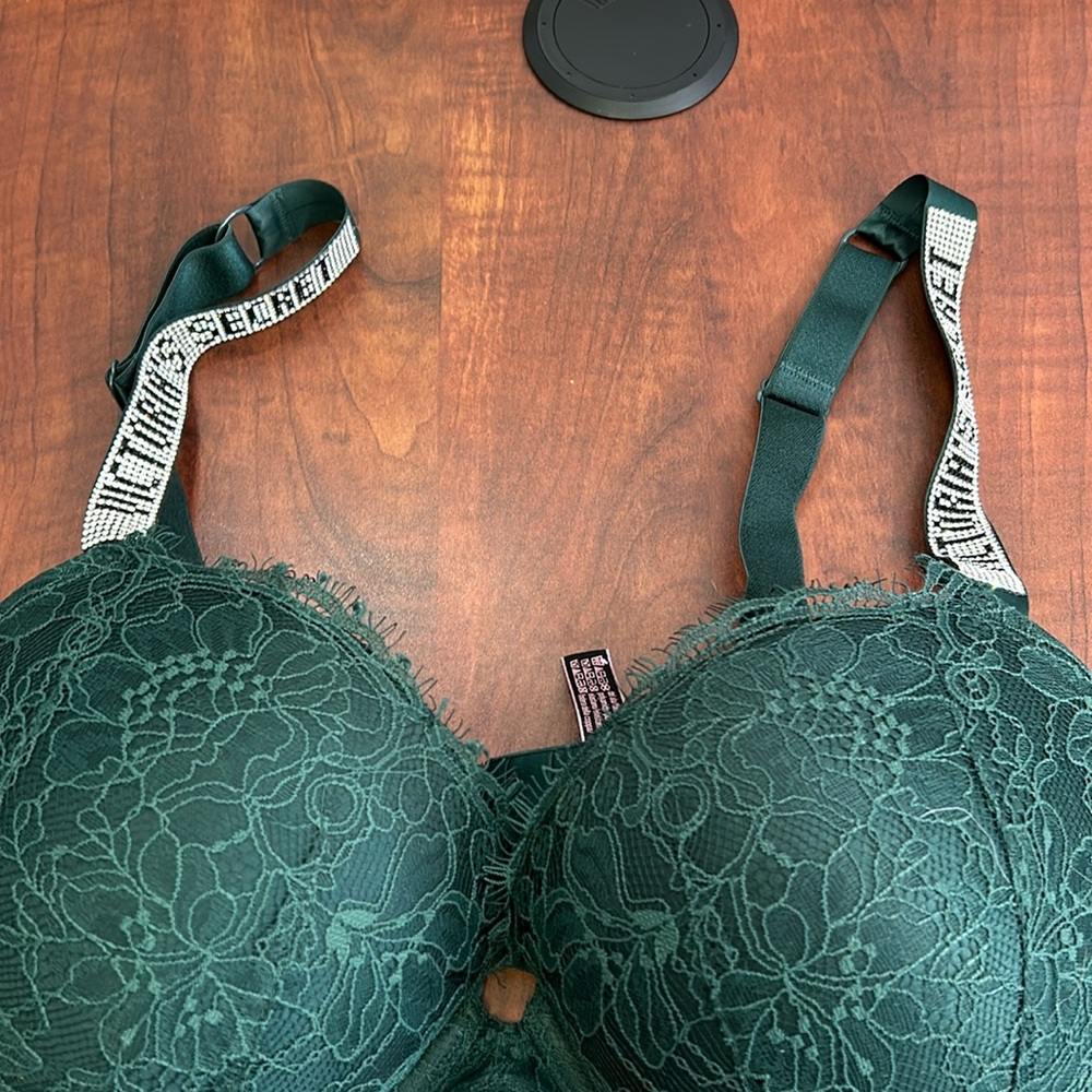 Victoria secret very sexy push up